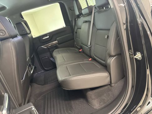 Used 2020 Chevrolet Silverado 2500 LTZ w/ LTZ Convenience Package AWD/4WD image 15