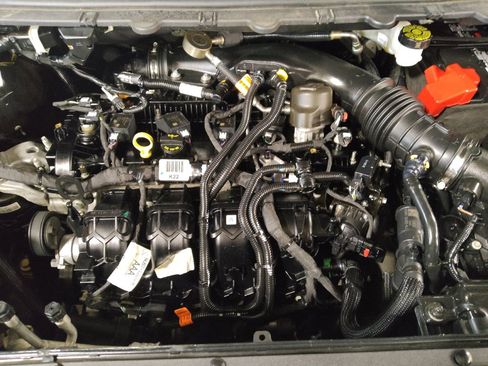 Used 2024 Ford Edge Titanium image 30