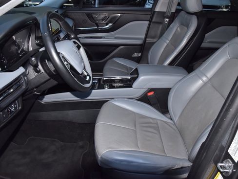 Certified 2022 Lincoln Corsair AWD w/ Premium Package image 13