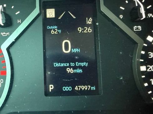 Used 2024 Toyota Tundra SR5 w/ SR5 Convenience Package AWD/4WD image 16