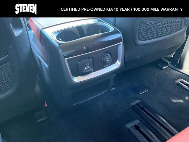 Certified 2023 Kia Carnival SX FWD image 11