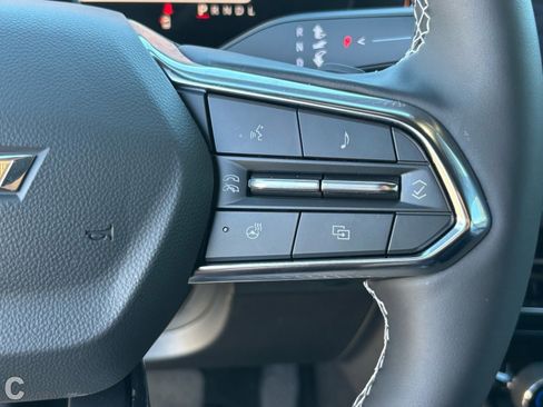 Certified 2026 Chevrolet Traverse High Country image 14