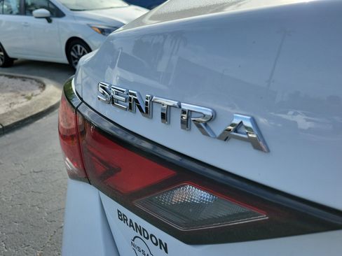 Used 2025 Nissan Sentra SV w/ Trunk Package image 8