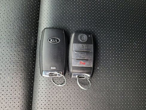 Used 2020 Kia Sportage EX AWD/4WD image 32