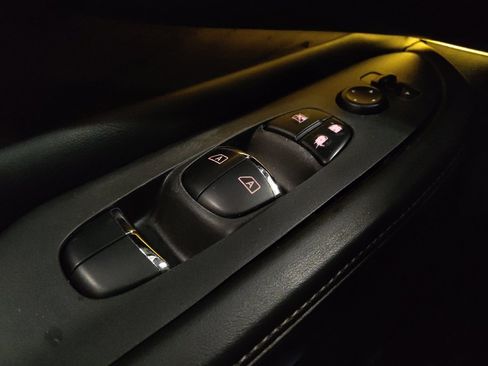 Used 2019 Nissan Murano Platinum w/ Cargo Package FWD image 27