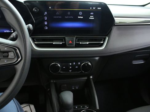 Used 2024 Chevrolet TrailBlazer LS image 64