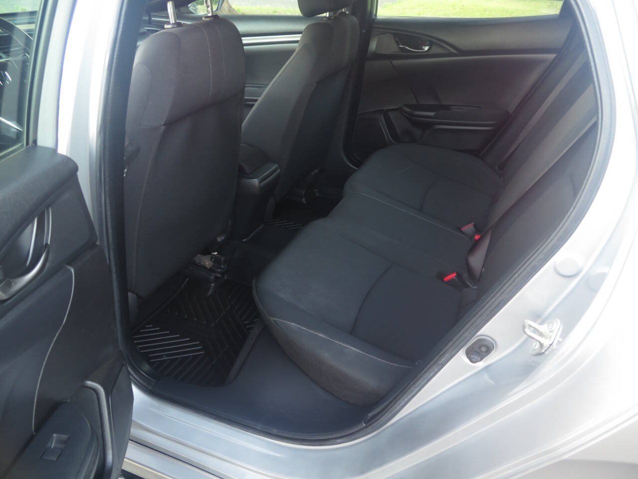 Used 2018 Honda Civic Sport image 14