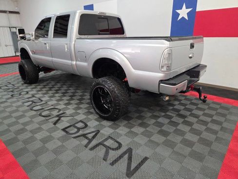 Used 2015 Ford F250 Lariat w/ Lariat Ultimate Package image 15