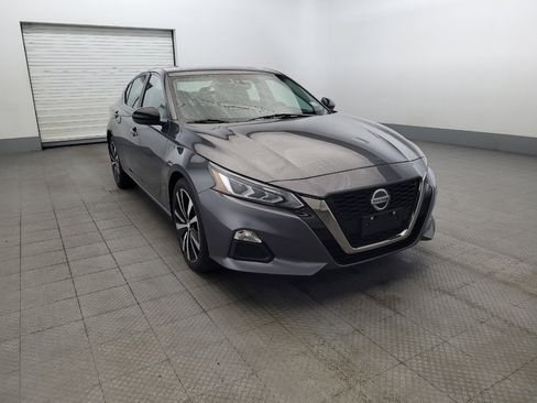 Used 2019 Nissan Altima 2.5 SR w/ SR Premium Package AWD/4WD image 13