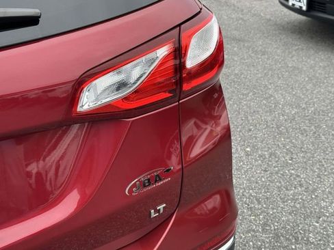 Used 2018 Chevrolet Equinox LT w/ Sun & Infotainment Package image 28