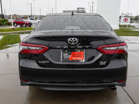 Certified 2021 Toyota Camry XLE AWD/4WD image 7
