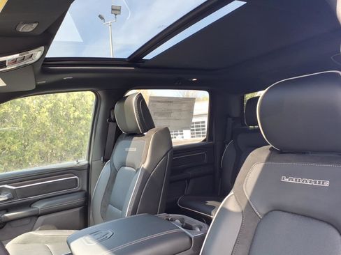 New 2026 RAM 1500 Laramie AWD/4WD image 11