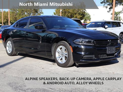 Used 2023 Dodge Charger SXT image 1