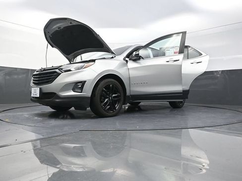 Used 2021 Chevrolet Equinox LT FWD image 31