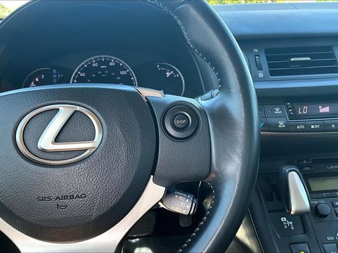 Used 2014 Lexus CT 200h FWD image 24