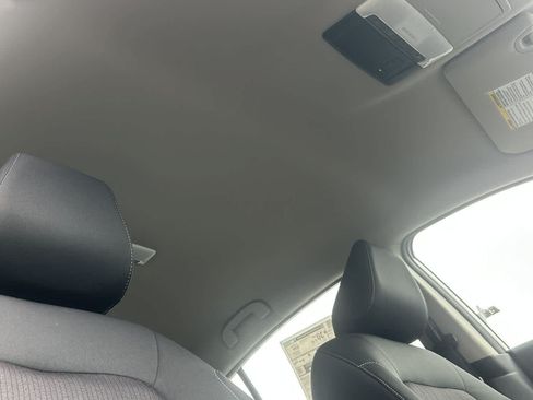 New 2026 Nissan Altima 2.5 SV FWD image 17