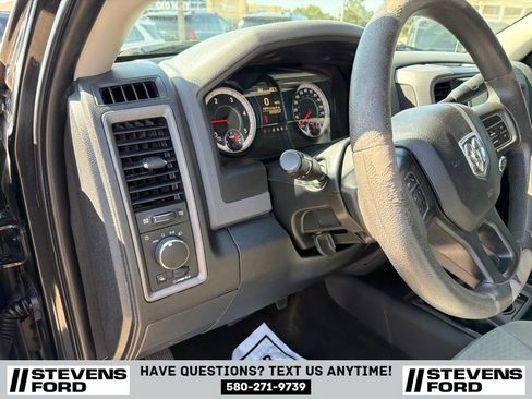 Used 2018 RAM 3500 Tradesman w/ Chrome Appearance Group AWD/4WD image 21