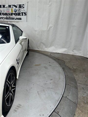 Used 2015 Mercedes-Benz SL 550 w/ White Arrow Edition image 12