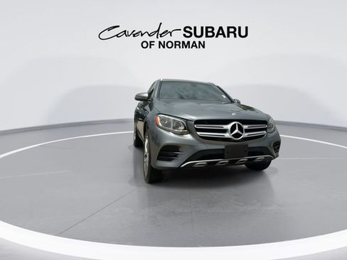 Used 2019 Mercedes-Benz GLC 300 image 3