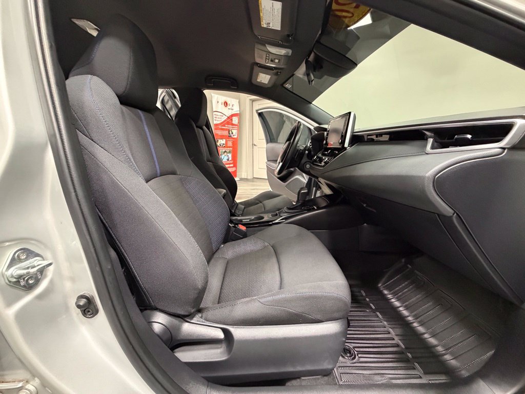 Used 2020 Toyota Corolla SE FWD image 39