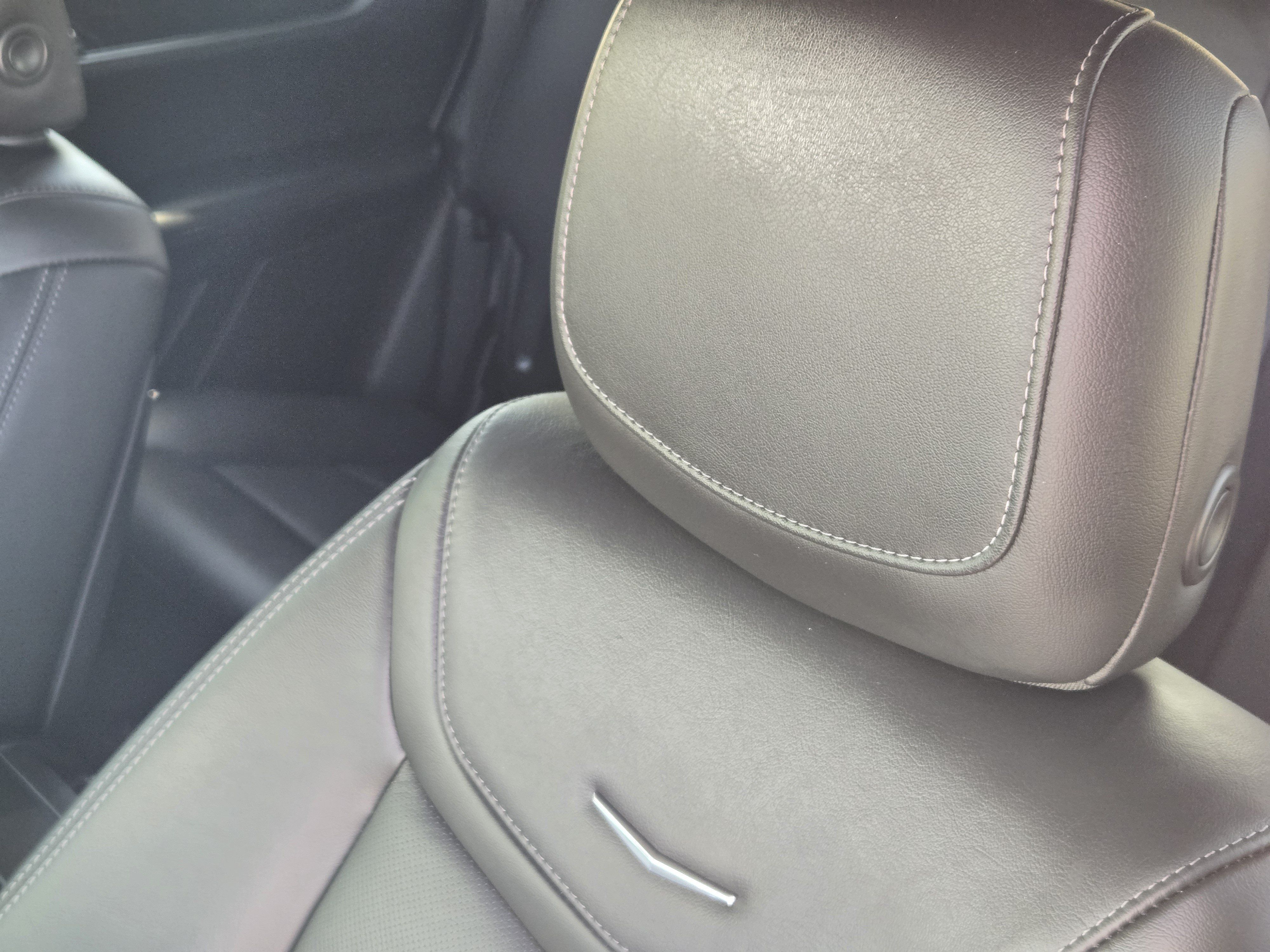 Used 2020 Cadillac XT5 Premium Luxury FWD image 31