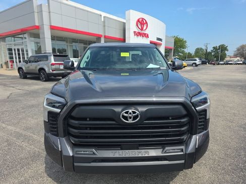 Used 2024 Toyota Tundra SR5 w/ SR5 Convenience Package AWD/4WD image 2