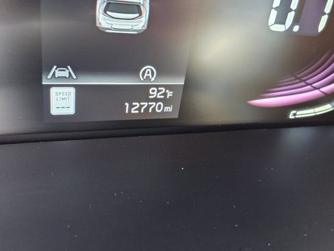 Used 2025 Kia Soul LX w/ LX Technology Package FWD image 27