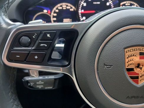 Used 2019 Porsche Cayenne image 30