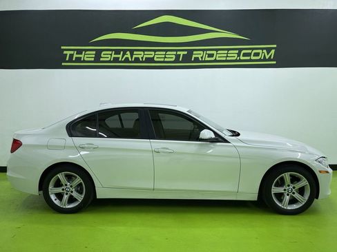Used 2014 BMW 320i xDrive Sedan image 11