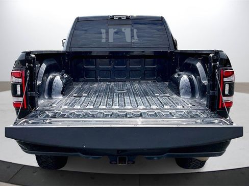 Used 2022 RAM 2500 Laramie image 25