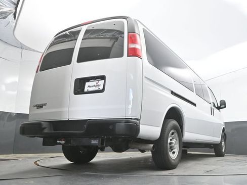 Used 2024 Chevrolet Express 3500 LS RWD image 43
