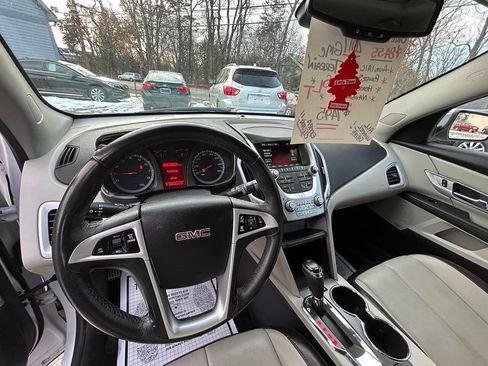 Used 2017 GMC Terrain SLT w/ Open Road Package image 5