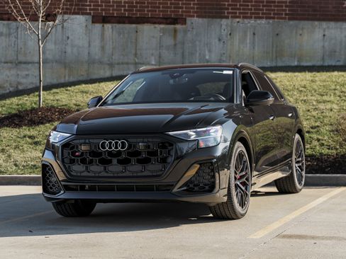 New 2026 Audi SQ8 Prestige image 7