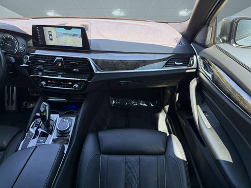 Used 2018 BMW 530i xDrive AWD/4WD image 30
