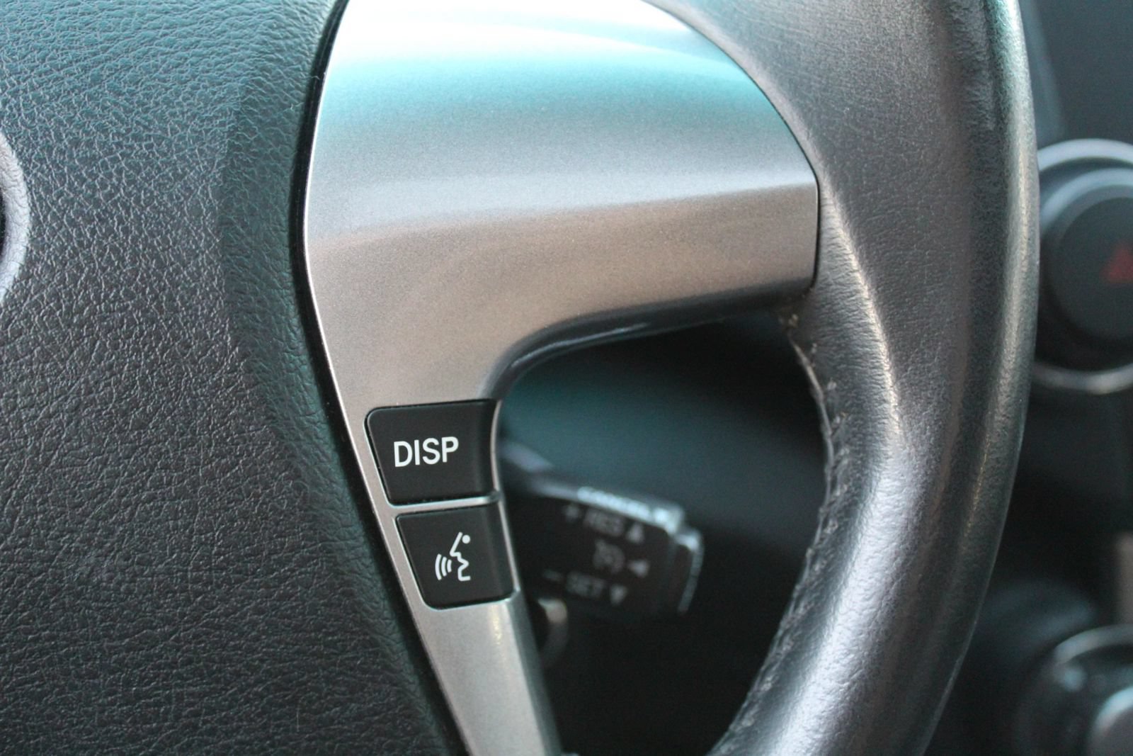 Used 2013 Toyota Highlander SE FWD image 19