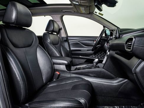 Used 2019 Hyundai Santa Fe Limited image 15