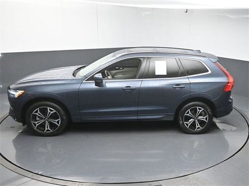 Certified 2022 Volvo XC60 B5 Momentum w/ Climate Package image 46