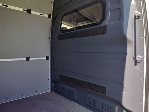Used 2025 Mercedes-Benz Sprinter 2500 image 25