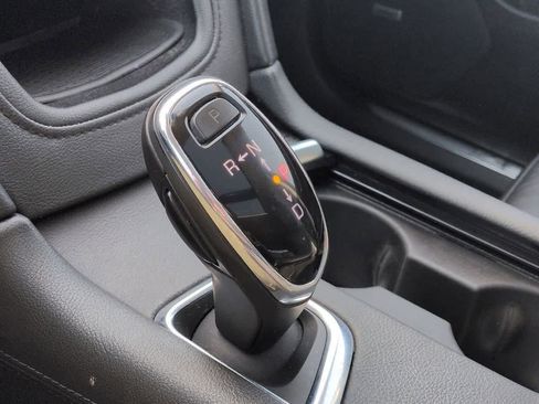 Used 2019 Cadillac XT5 Luxury image 32