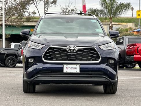 New 2026 Toyota Highlander Limited image 7