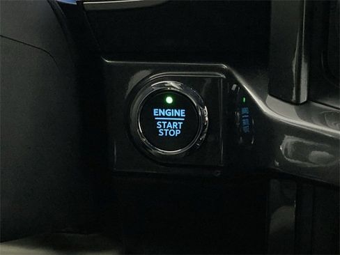 Used 2022 Ford F150 XLT w/ Equipment Group 302A High image 22