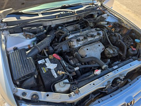 Used 2001 Honda Accord EX image 29