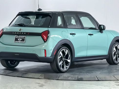 New 2026 MINI Cooper S FWD image 2