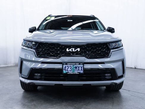 Used 2022 Kia Sorento SX AWD/4WD image 2