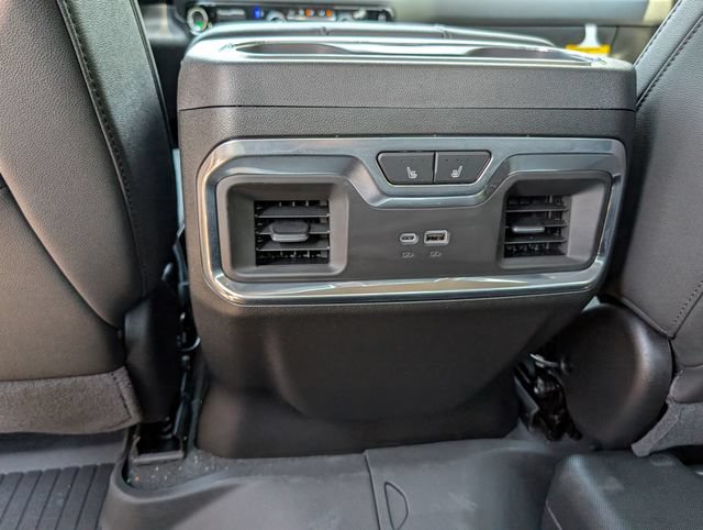 New 2026 Chevrolet Silverado 2500 LTZ w/ LTZ Premium Texas Edition AWD/4WD image 6