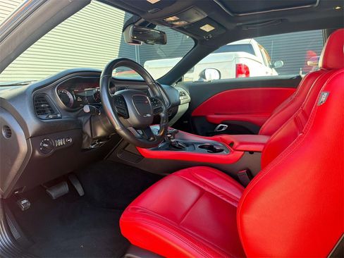 Used 2023 Dodge Challenger R/T w/ Blacktop Package image 7