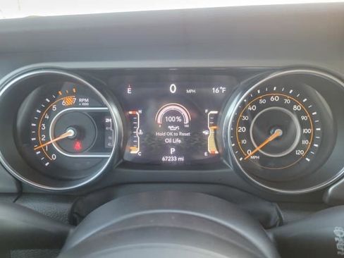 Used 2023 Jeep Wrangler Sport S image 26