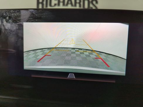 Used 2025 Buick Envista Preferred image 15