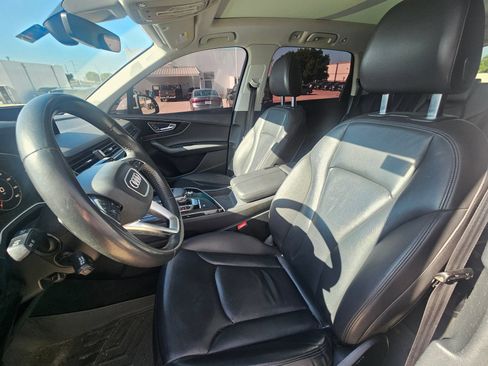 Used 2018 Audi Q7 3.0T Premium Plus AWD/4WD image 9