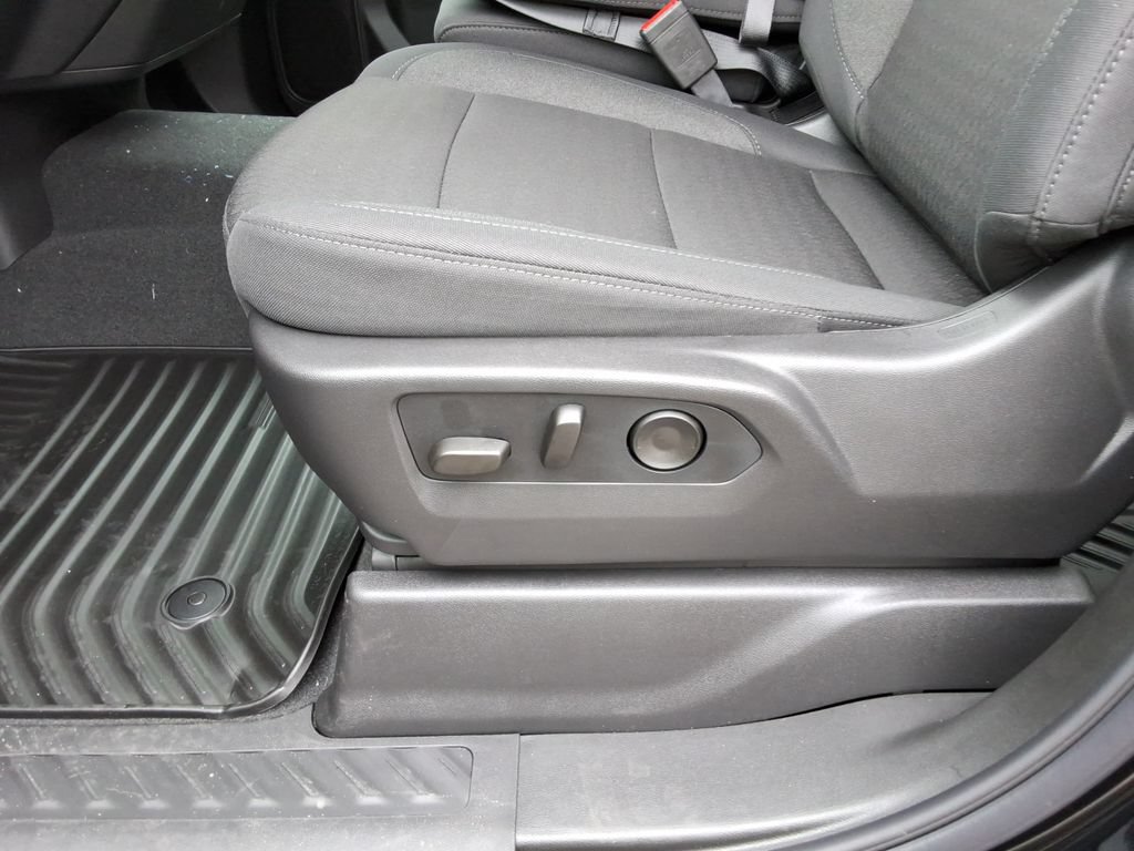 New 2026 Chevrolet Silverado 2500 Custom w/ Custom Convenience Package AWD/4WD image 23